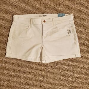 Women's Old Navy White Jean Shorts NWT